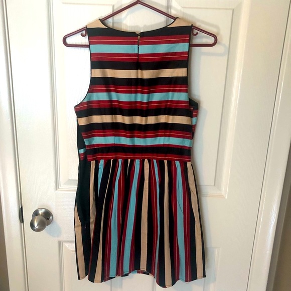 Forever 21 Striped Mini Dress - Picture 2 of 5